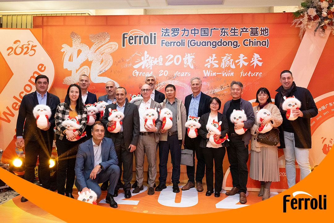 绚烂20载 共赢未来 | 维多利亚老品牌vic2025新春晚会圆满落幕